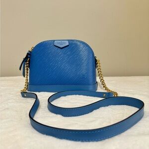 LV ALMA CHAIN EPI LEATHER MNI
(Bleuet blue - Gold Hardware)